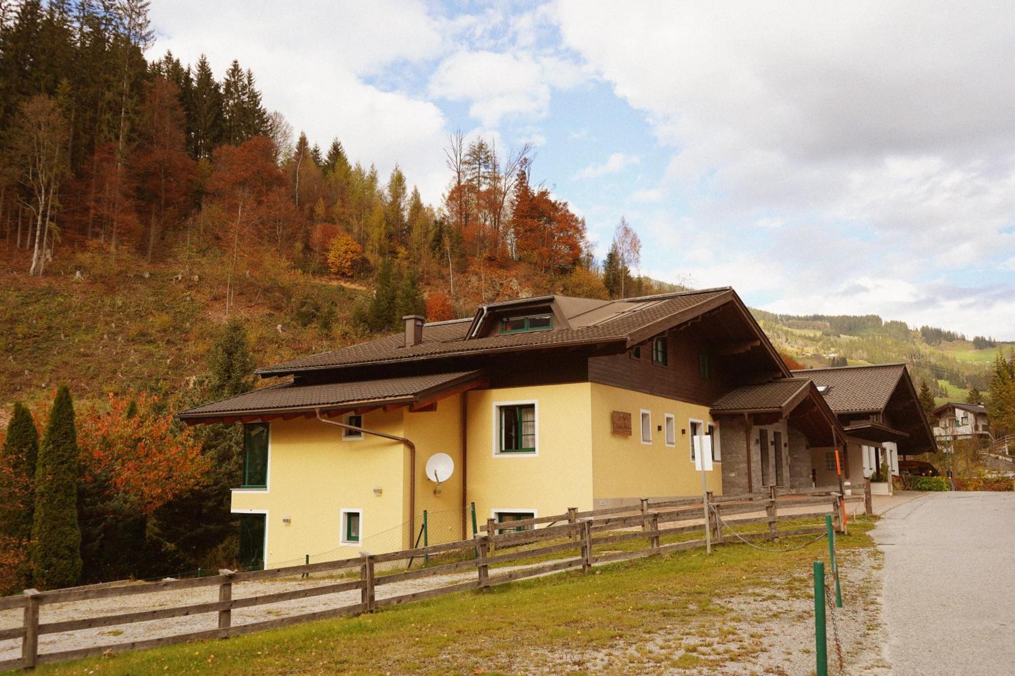 Haus Diana Apartment Wagrain Exterior photo